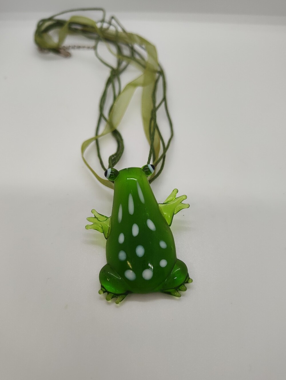 Green Glass Frog Pendant Necklace